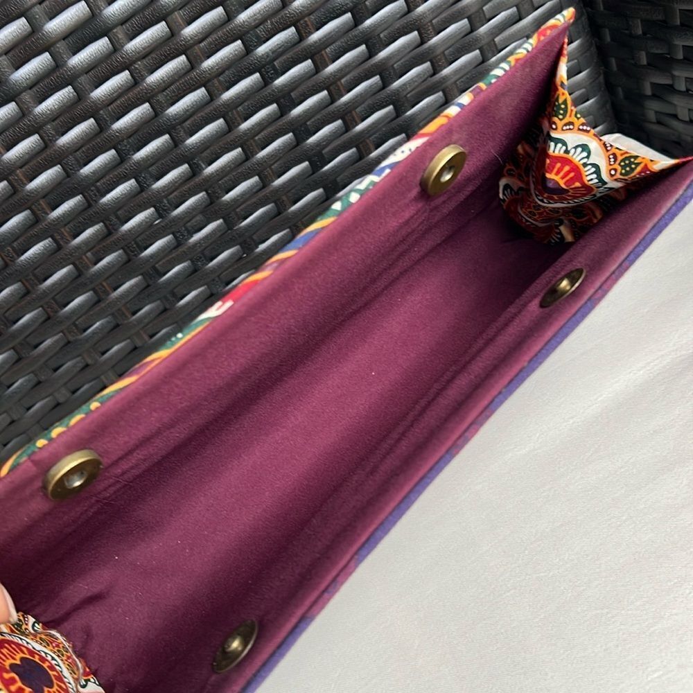 Ethnic African Print Cloth Colorful Paisley Clutch Bag - Picture 6 of 10
